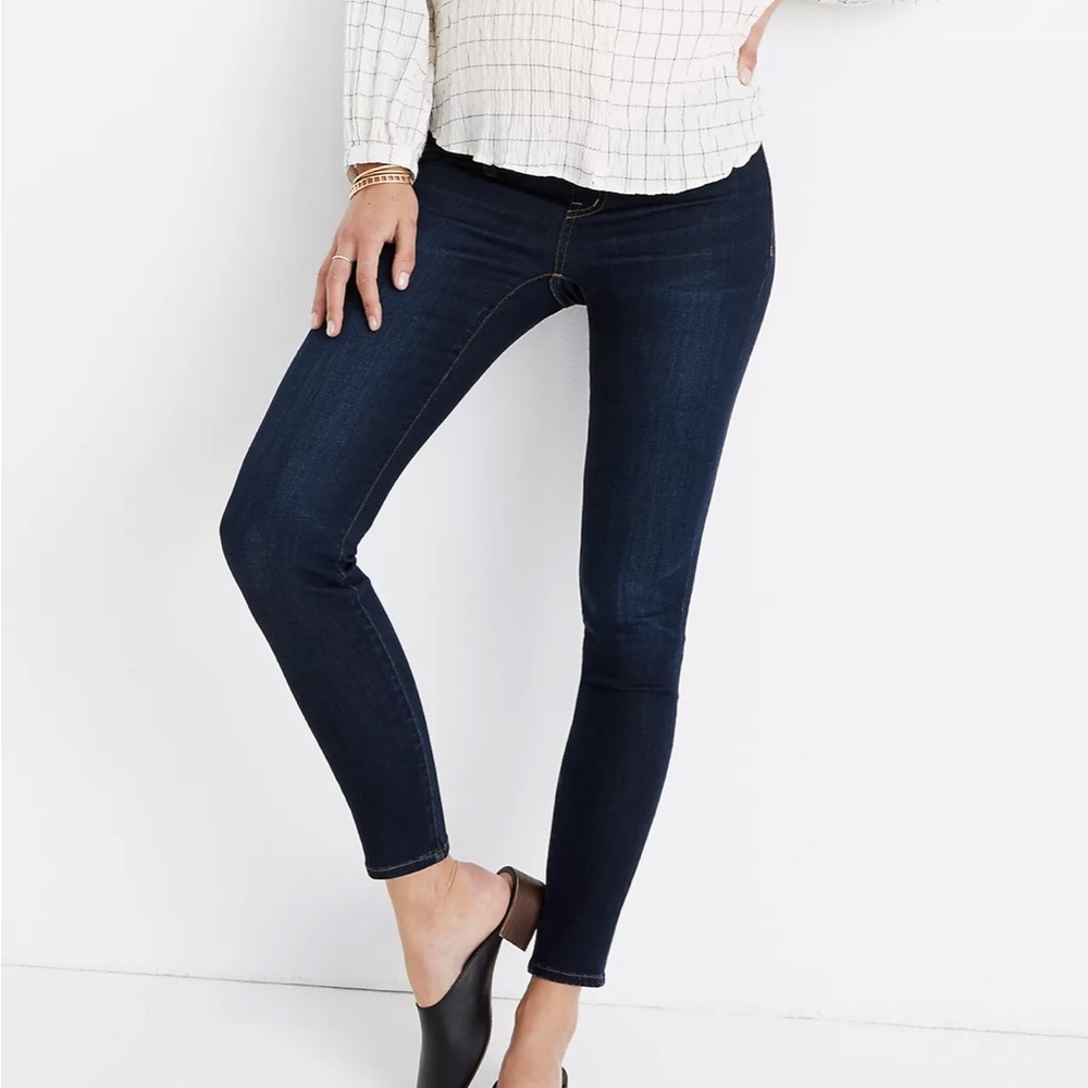 Maternity Side-Panel Skinny Jeans